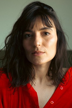 Samira Uchôa in Cockroach