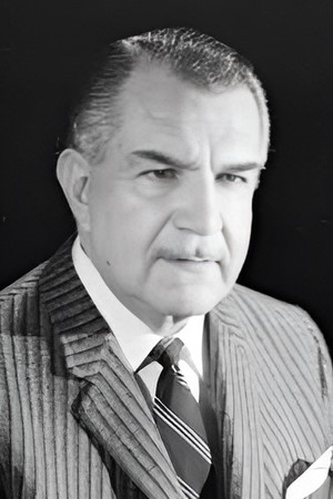 Miguel Ángel Ferriz Sr. in Camelia