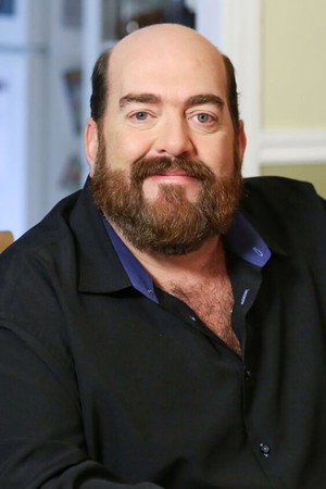 Martin Larocque in Bungalow