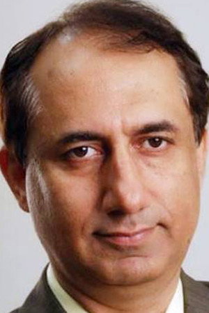 Lalit Parimoo in Haider