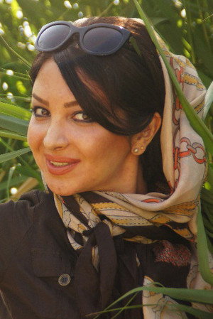 Paniz Alizadeh in Copsi