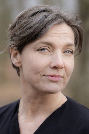 Tine Refsgaard in Niels Hausgaard: Vildskab
