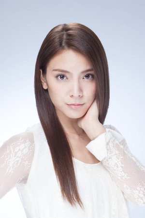 Sayaka Akimoto in High Kick Girl!