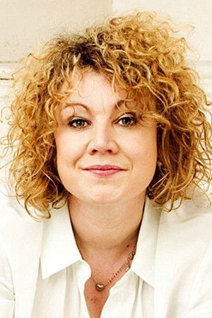 Emily Lloyd in When Saturday Comes