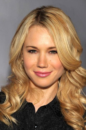 Kristen Hager in Aliens vs Predator  Requiem