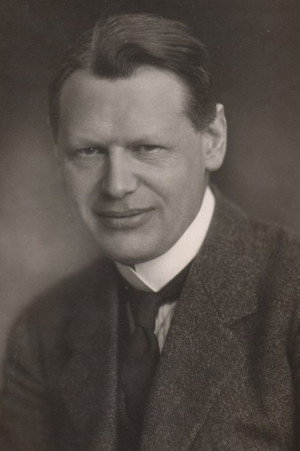 Ernst Petersen in The White Hell of Pitz Palu