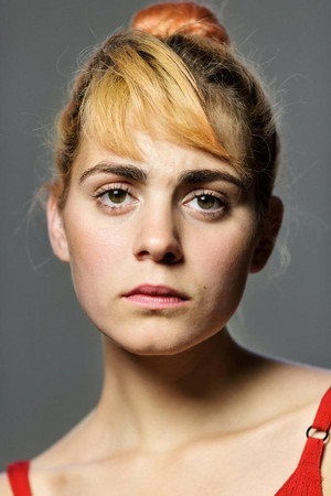 Vic Carmen Sonne in Songs in the Sun