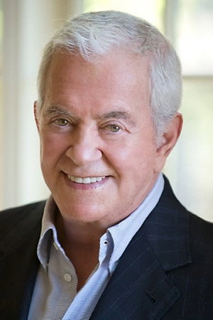 Mark Damon in Long Live Robin Hood
