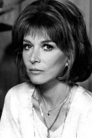 Lee Grant in Sidney Poitier - The Man Who Changed Hollywood