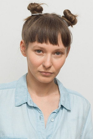 Florentina Năstase in Several Conversations About a Very Tall Girl