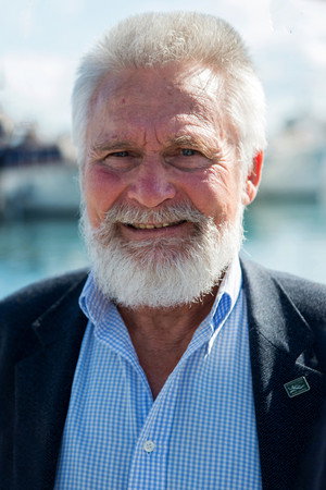 Bernard Delemotte in A Cruise with Whales and Dolphins