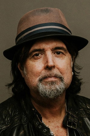 Phil Campbell in Motörhead: Louder Than Noise... Live in Berlin