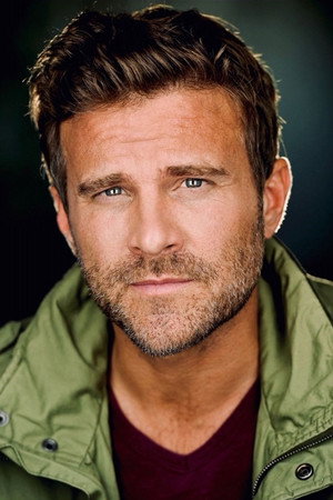 Dan Thiel in Azi