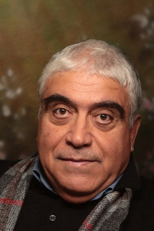 Dimitris Piatas in Arseniko kai palia dantela
