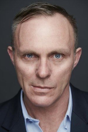 Dirk Martens in Das Mädchen aus dem Regenwald