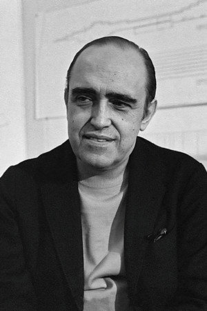 Oscar Niemeyer in Oscar Niemeyer, an architect commited to his century