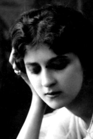 Yvette Andréyor in Fantômas
