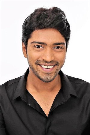 Allari Naresh in Vishaka Express