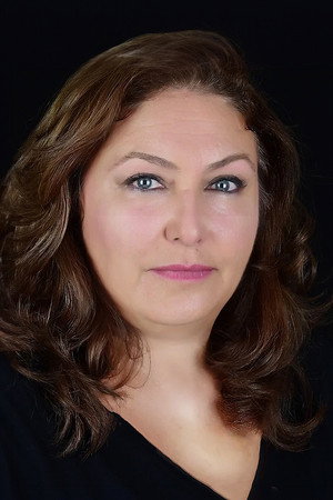 Birsen Dürülü in Entrusted
