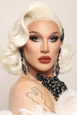 The Vivienne in Dear Viv