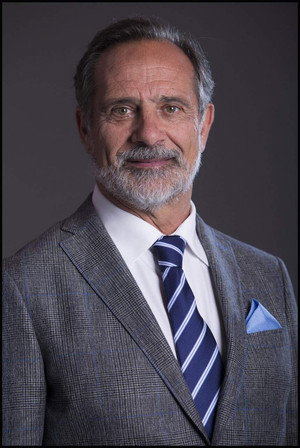 António Capelo in Our Consul in Havana