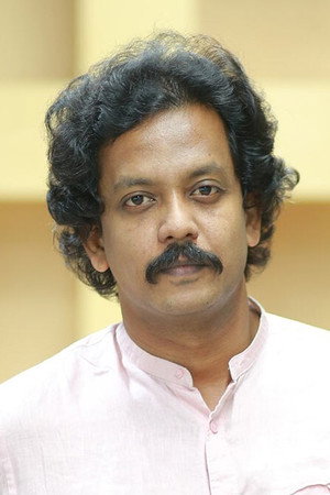 Ravindra Vijay in Mandaadi
