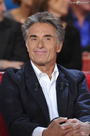 Gérard Holtz in Daniel Balavoine : 40 ans déjà