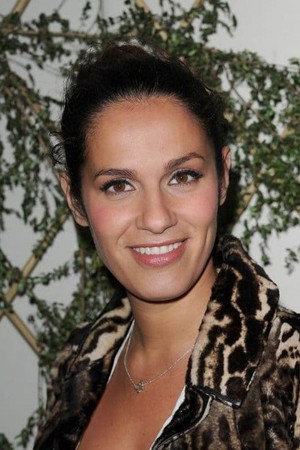 Elisa Tovati in 99 francs