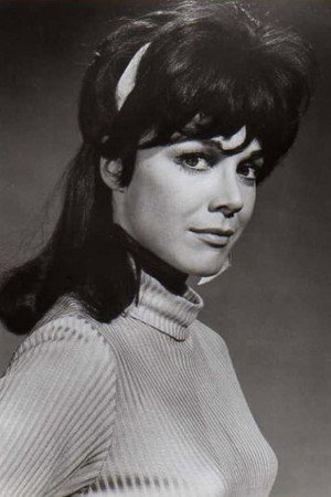 Dodie Marshall in Spinout