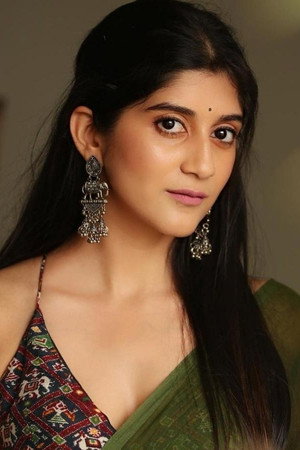 Deeksha Joshi in Fakt Mahilao Maate