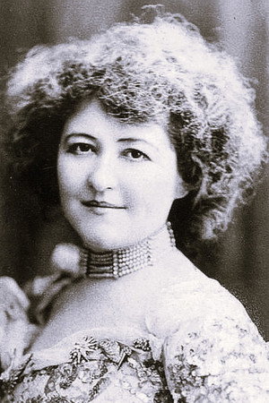 Louise Beaudet in The Goddess