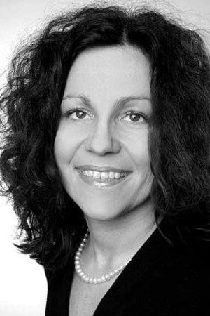 Isabel Heinemann in Stolen Children