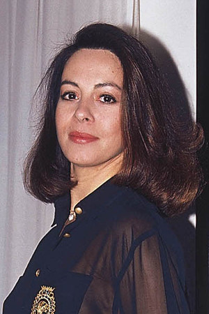 Efi Pikoula in Anarchist nuns