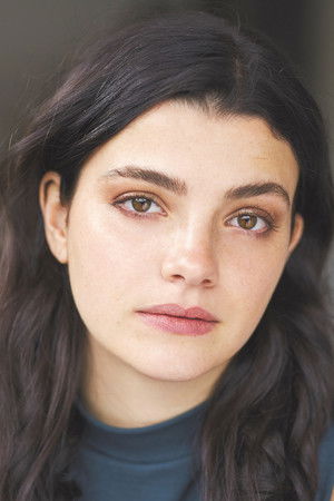 Zoë Steiner in I Like You