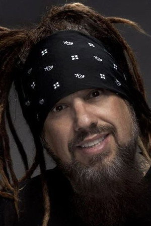 Reginald "Fieldy" Arvizu in Korn: Monumental