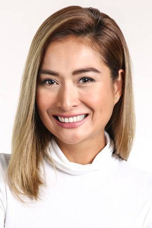 Phoemela Baranda in Dubai