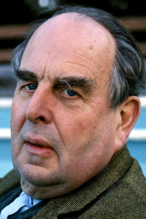 Robert Morley in Murder at the Gallop