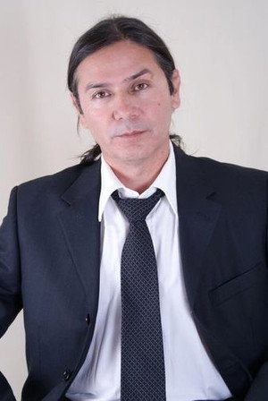 Nicolás Frías in Boogie
