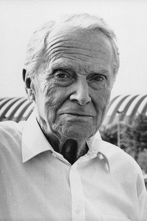 Ralph Michael in Murder Most Foul