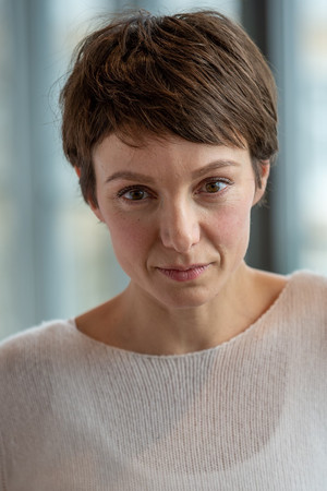 Julia Koschitz in Shoppen