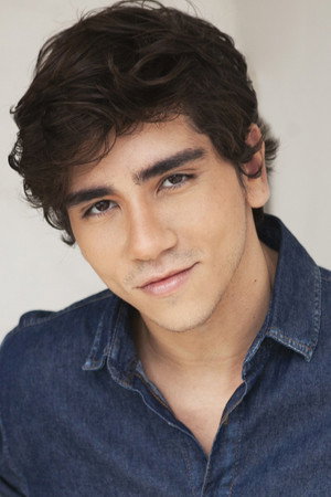 João Fernandes in Head Over Heels