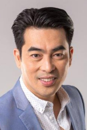 Jay Manalo in Mano Po III: My Love