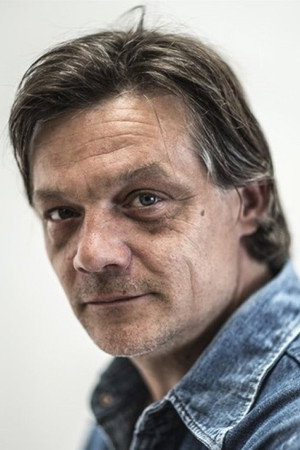 Thierry Levaret in Une île
