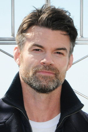 Daniel Gillies in Spider-Man 2