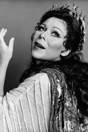 Renata Scotto in Puccini: Manon Lescaut