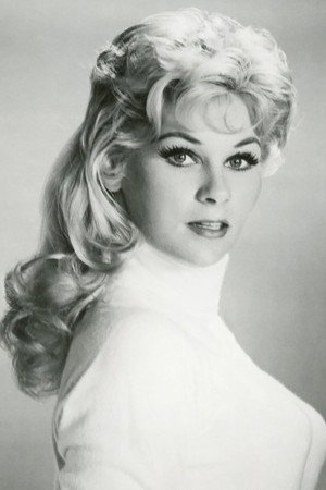 Grace Lee Whitney in Irma la Douce