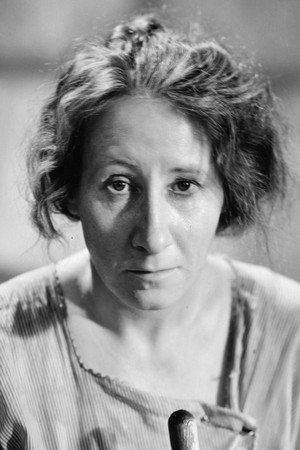 Adele Watson in Pack Up Your Troubles