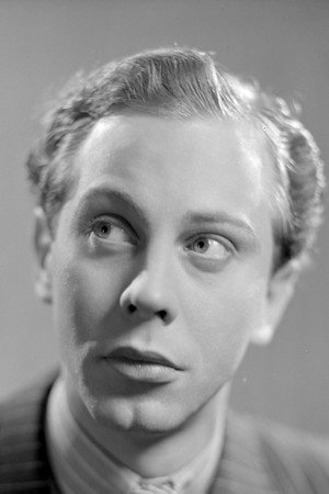 Willy Peters in The Gulls