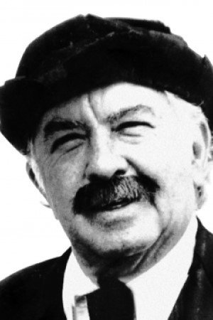 Ernesto Albán in Santo vs. the Kidnappers