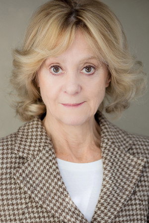 Rosalind Ayres in Stardust